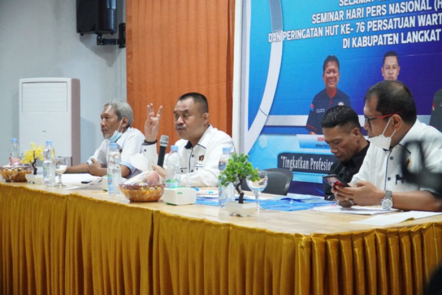 Hadiri Seminar HPN di Langkat, Ketua PWI Sumut: Wartawan Harus Profesional dan Beretika