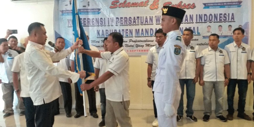 Kepengurusan PWI Madina Periode 2022-2025 Resmi Dikukuhkan