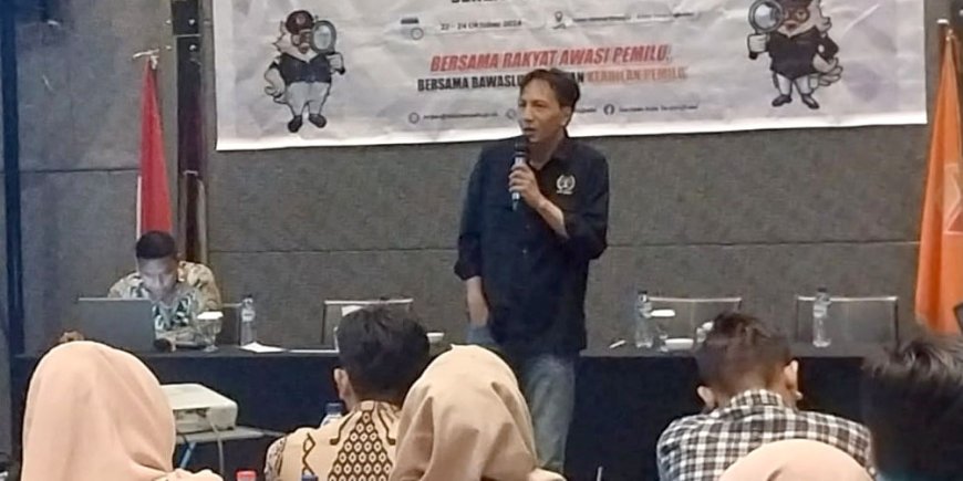 Masyarakat Harus Paham Beda Media Siber dan Medsos